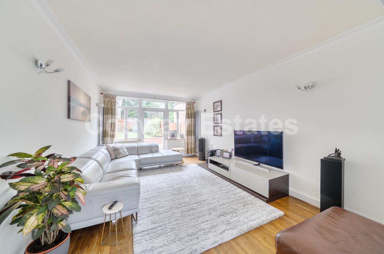 Pangbourne Drive, Stanmore, HA7, Stanmore